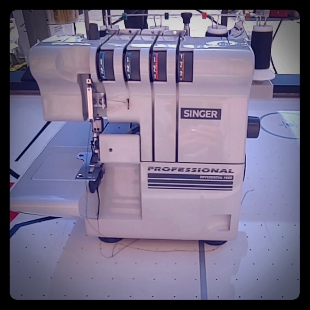 Singer professional differential feed